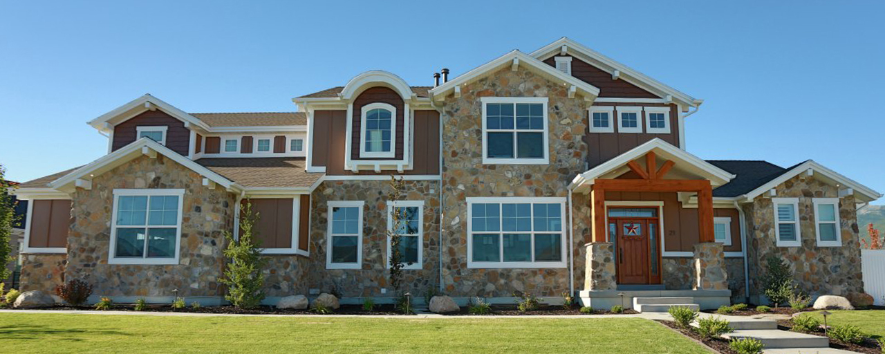 Custom Home located in northern Utah built by Center Point Construction